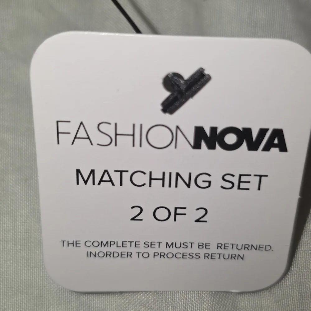 Fashion Nova I'm A Flirt 2-Piece Orange Ruched Top Set Size M NWT - Picture 6 of 13